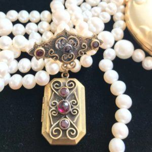 Antique Vintage HOBE Brooch Locket Pin Pendant Photo Holder